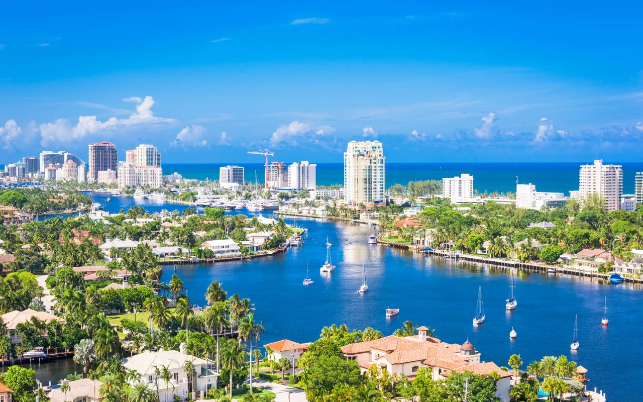 Commercial roofing in Boynton Beach, FL