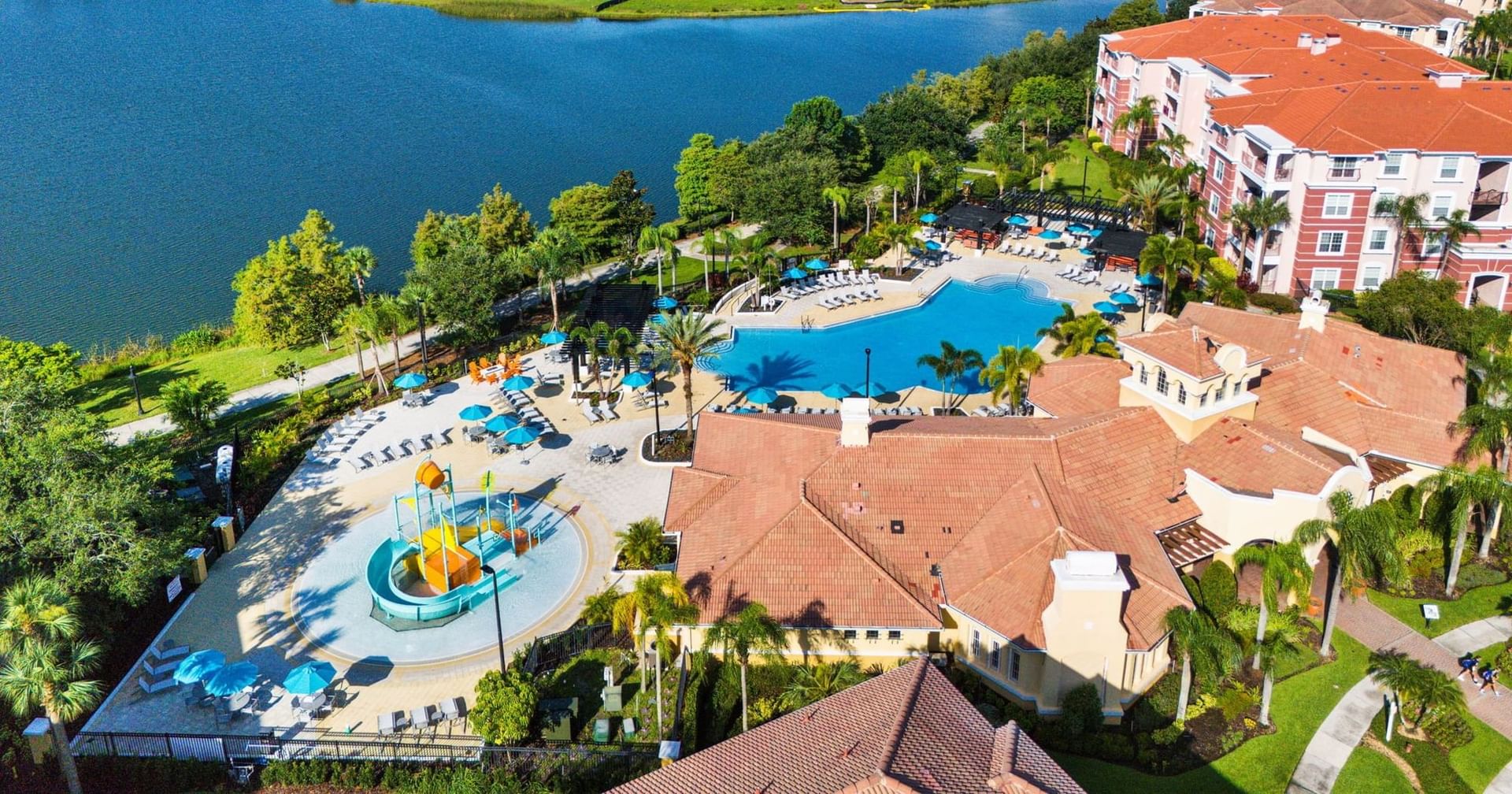 Commercial roofing in Vista Center, FL