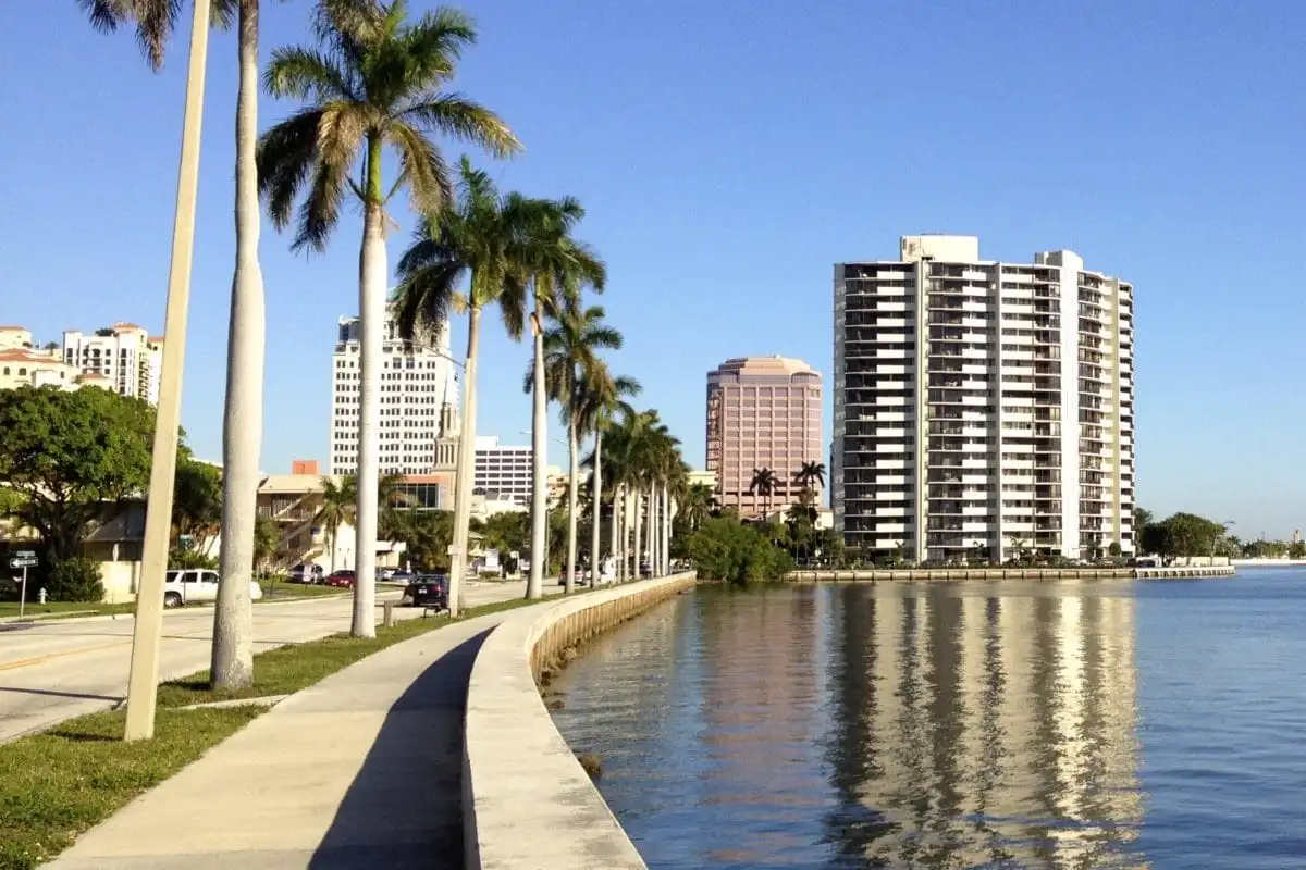 Commercial roofing in West Palm Beach, FL