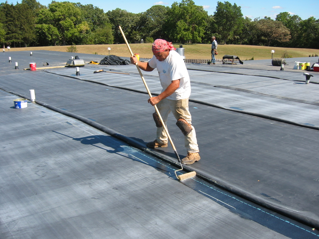EPDM Commercial Roofing in West Palm Beach